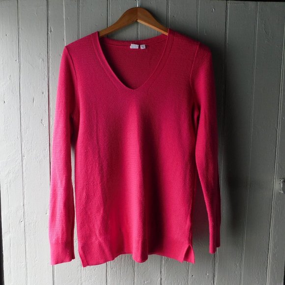 GAP Bright Pink Sweater - Picture 1 of 9